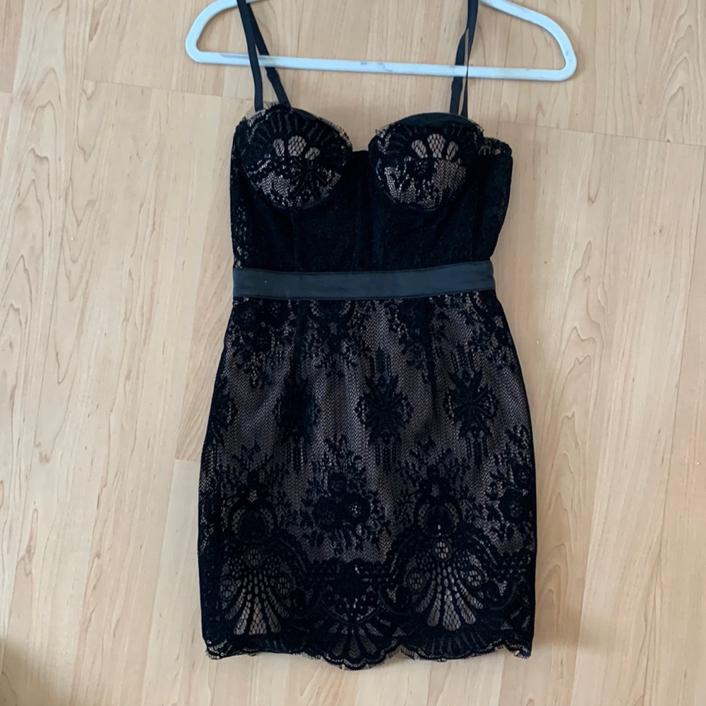 Chrissy Teigen X Revolve